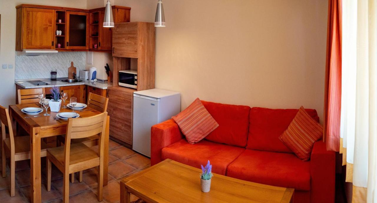 Two Bedroom Apartments In Murphys Lodge Banszko Kültér fotó