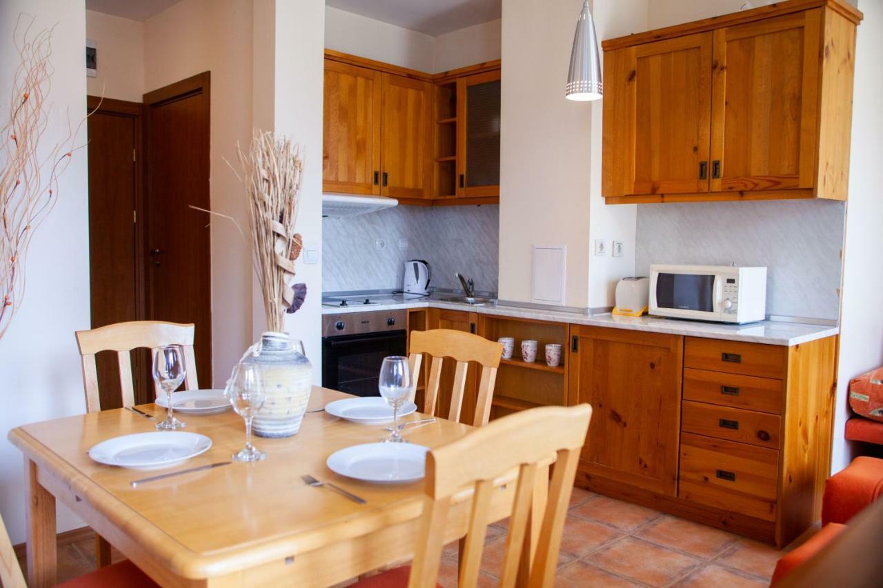 Two Bedroom Apartments In Murphys Lodge Banszko Kültér fotó