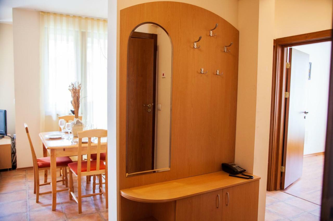 Two Bedroom Apartments In Murphys Lodge Banszko Kültér fotó
